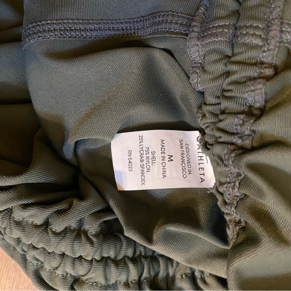 Athleta Women Drawstring Ruched 1/2 Zip Long Sleeve Rashguard Swim Top Medium - Picture 14 of 14